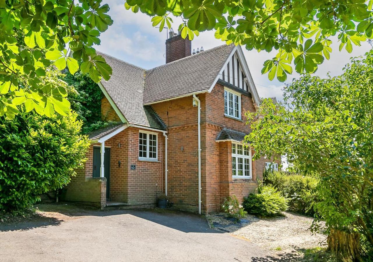 Lodge Farm - Stunning 3 Bed With Large Garden! Beckley  エクステリア 写真
