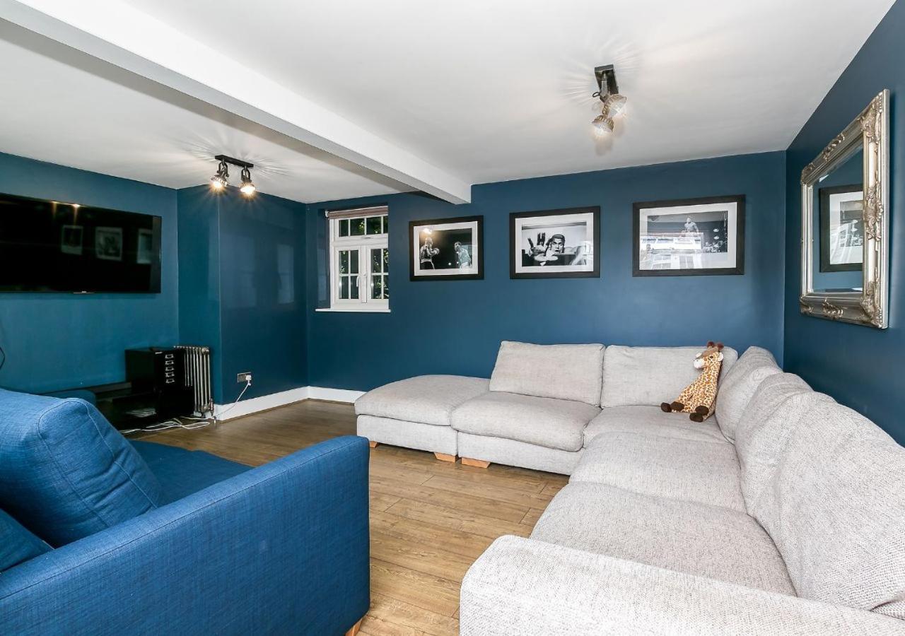 Lodge Farm - Stunning 3 Bed With Large Garden! Beckley  エクステリア 写真