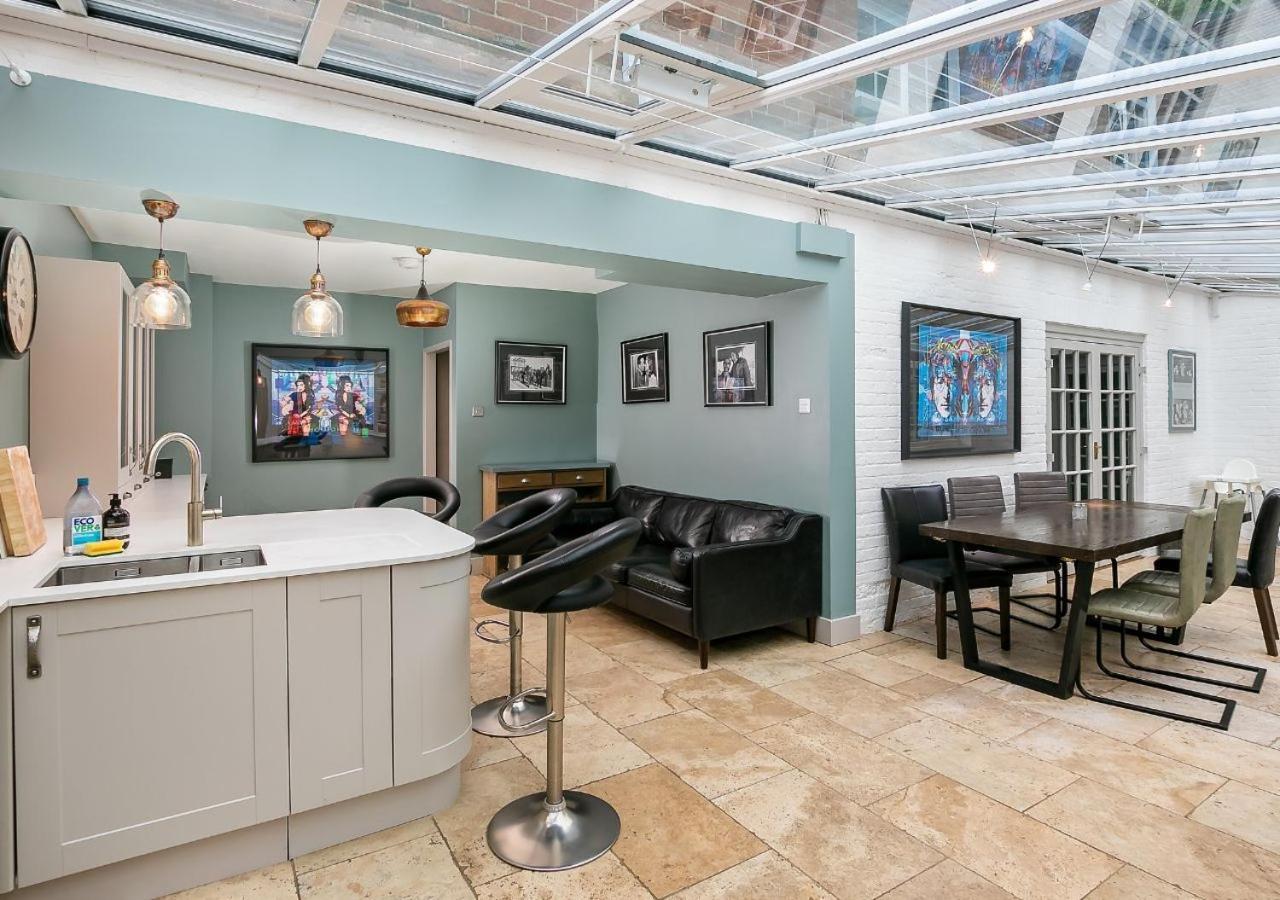 Lodge Farm - Stunning 3 Bed With Large Garden! Beckley  エクステリア 写真